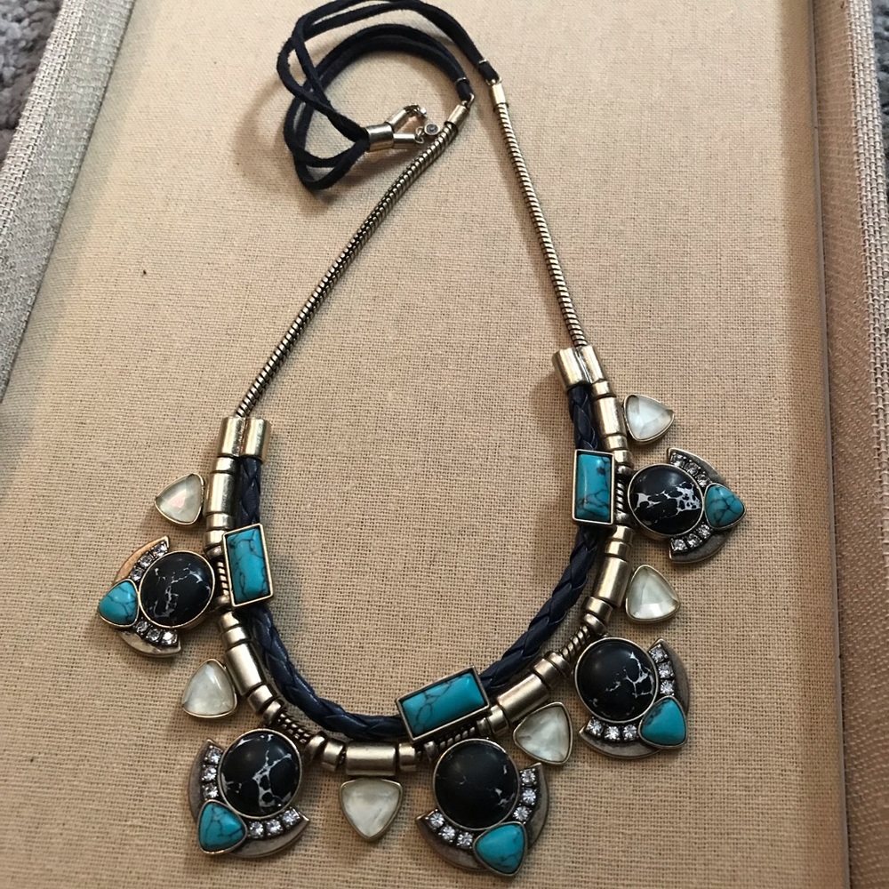 Chloë + Isabel Capri Statement Necklace